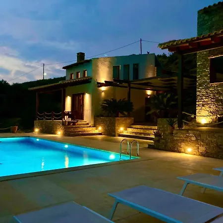 Villa Pebbles