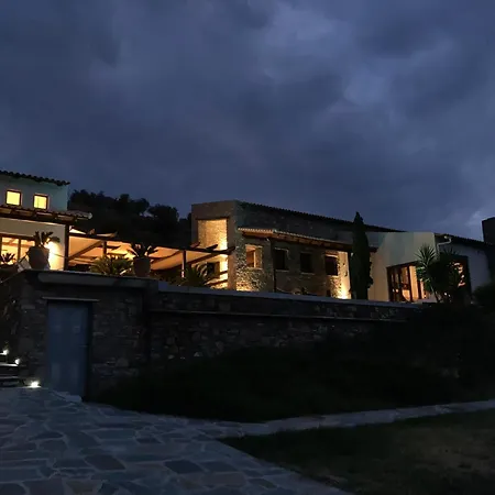 Villa Pebbles *