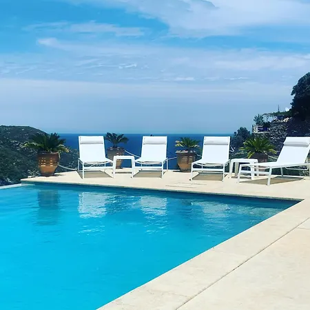 Pebbles Villa