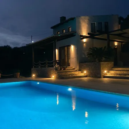 Villa Pebbles *