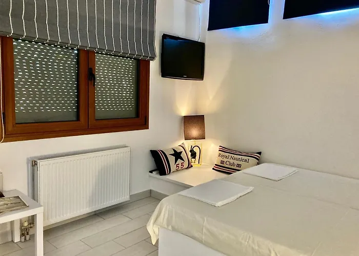 Pebbles Villa Trikovilon